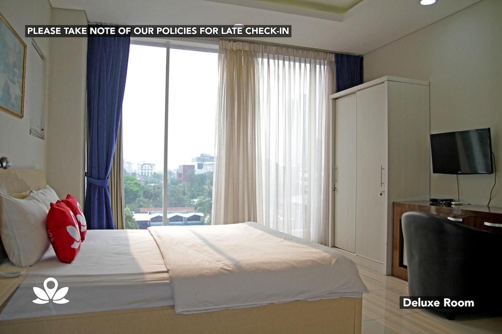 Kemang Eleven Hotel Jakarta Ngoại thất bức ảnh