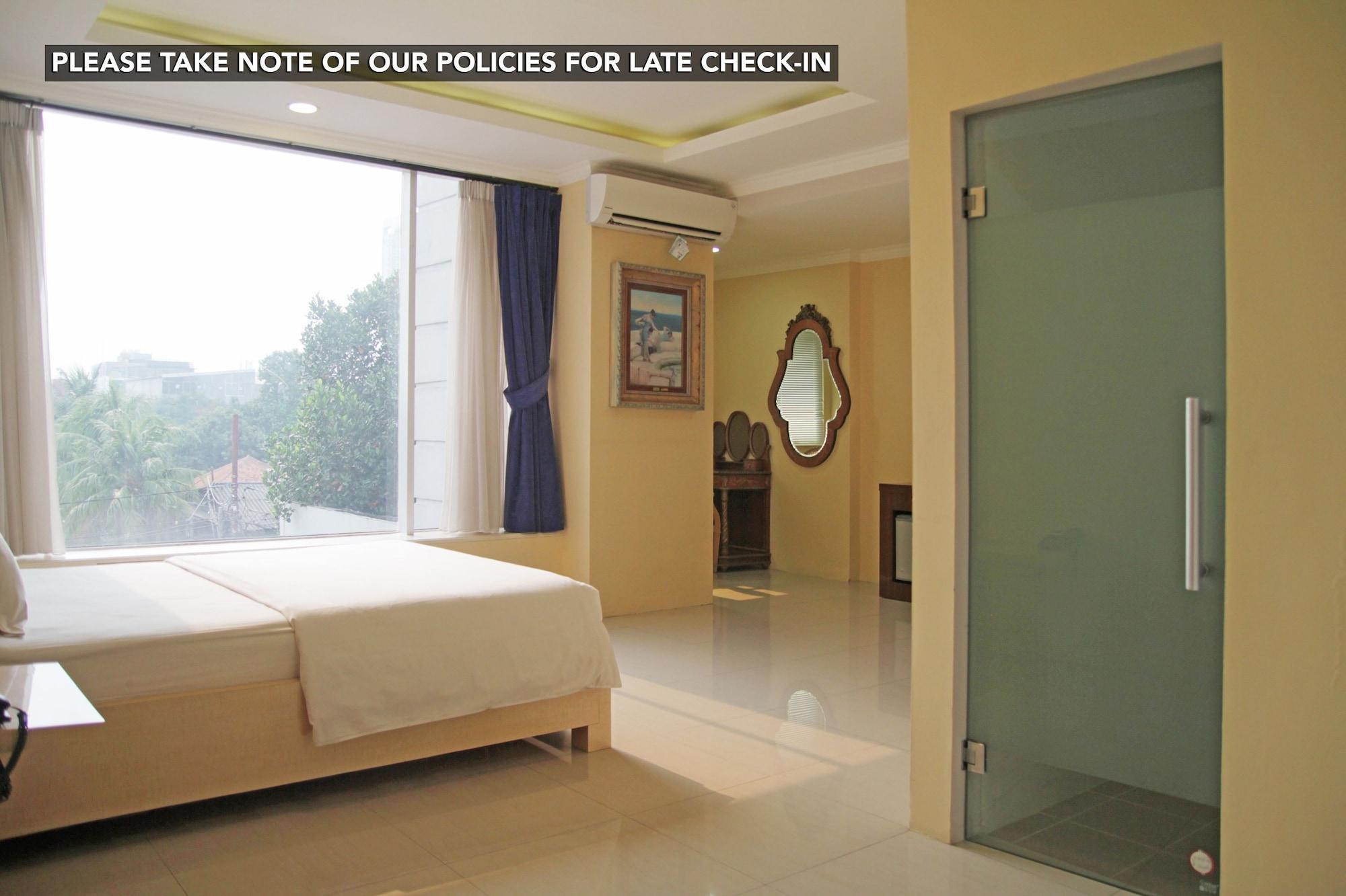 Kemang Eleven Hotel Jakarta Ngoại thất bức ảnh