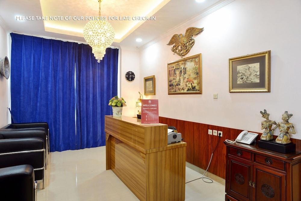 Kemang Eleven Hotel Jakarta Ngoại thất bức ảnh