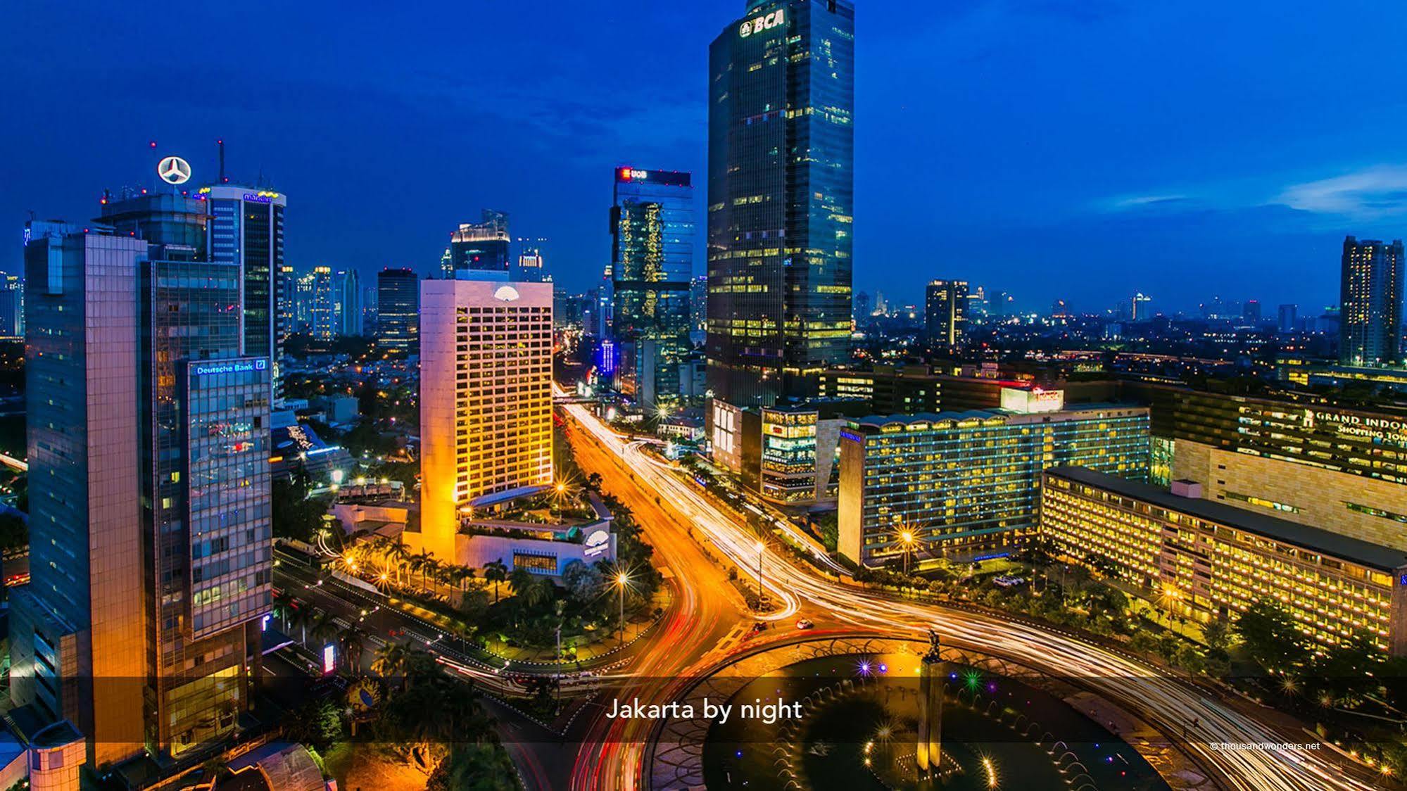 Kemang Eleven Hotel Jakarta Ngoại thất bức ảnh