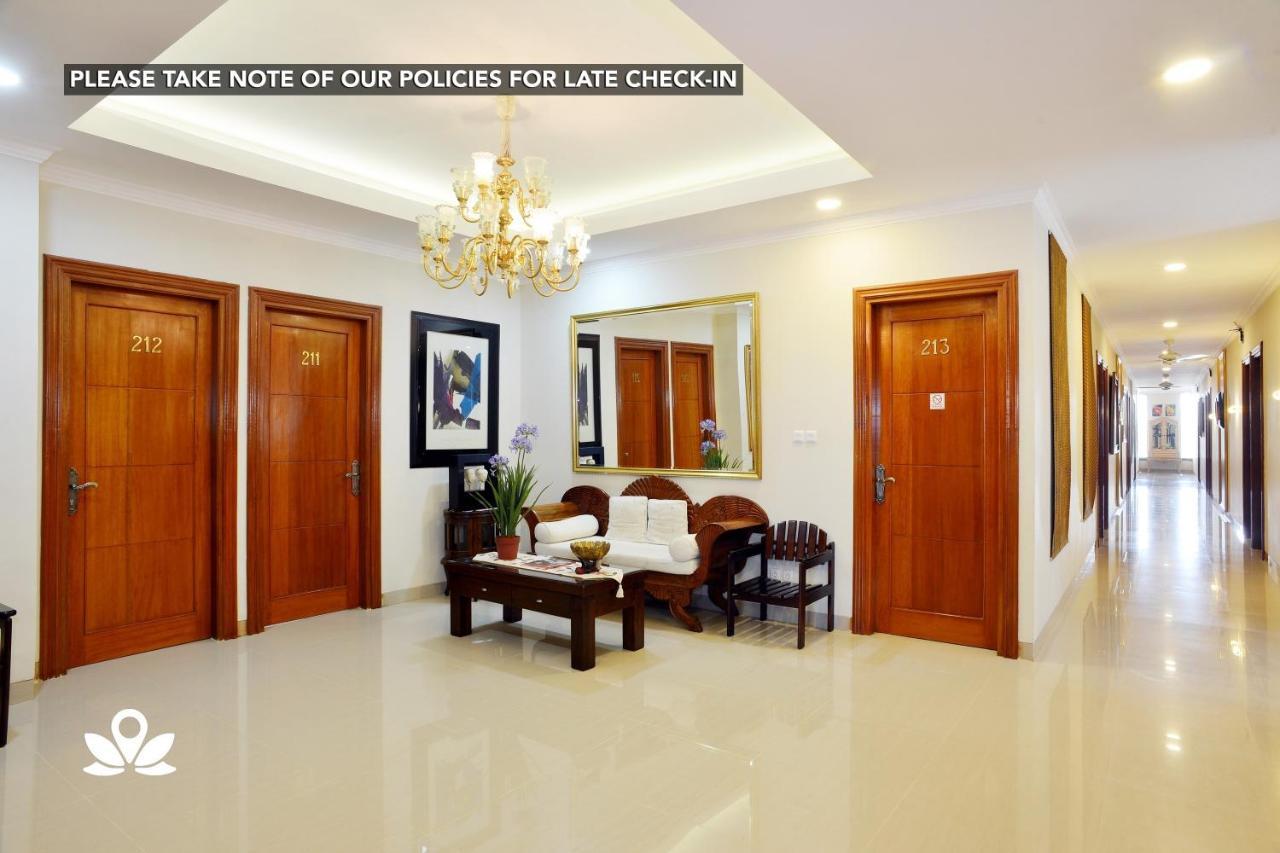Kemang Eleven Hotel Jakarta Ngoại thất bức ảnh